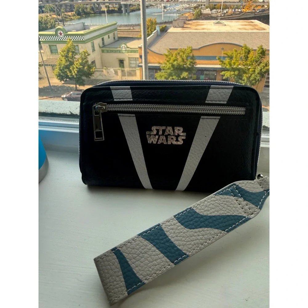 Starwars Ashoka wallet